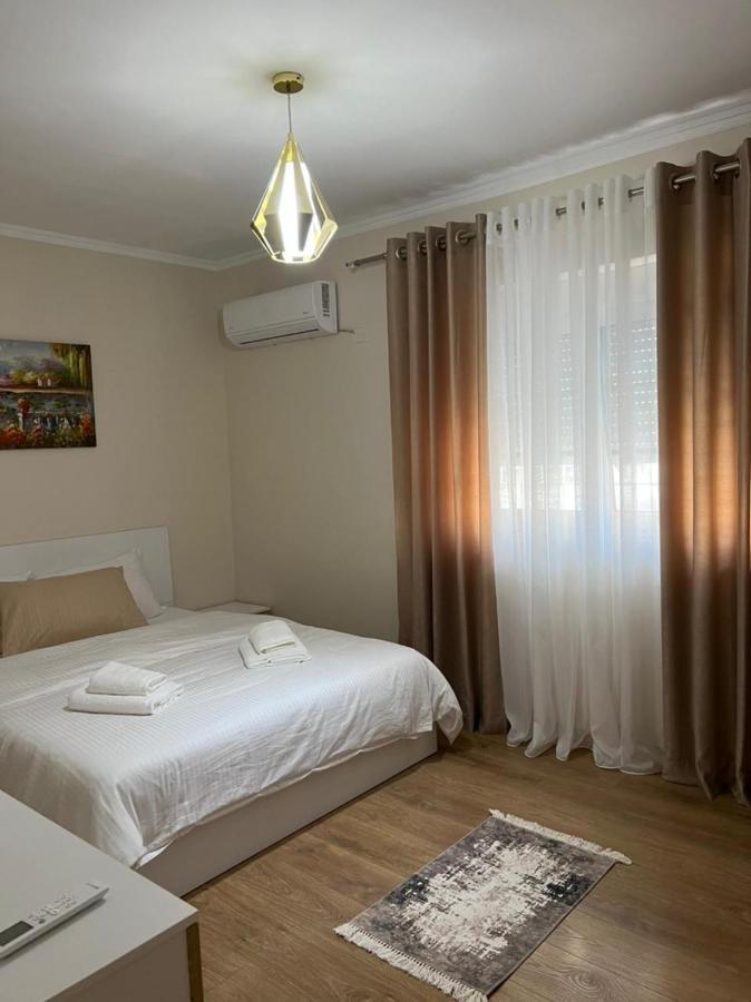 Comfort Home 1 Tirana Esterno foto