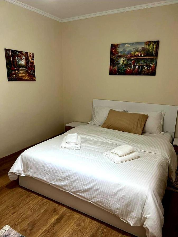 Comfort Home 1 Tirana Esterno foto