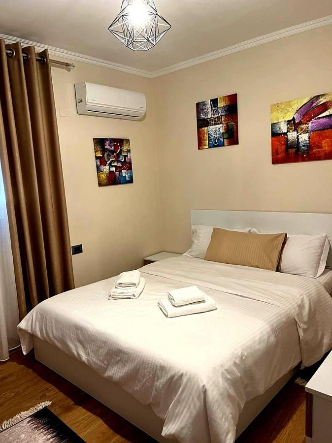Comfort Home 1 Tirana Esterno foto